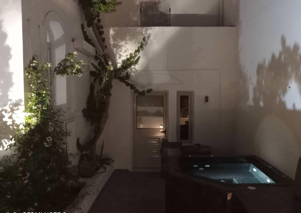 Sensia Luxury Studio With Hot Tub Oía Exterior foto